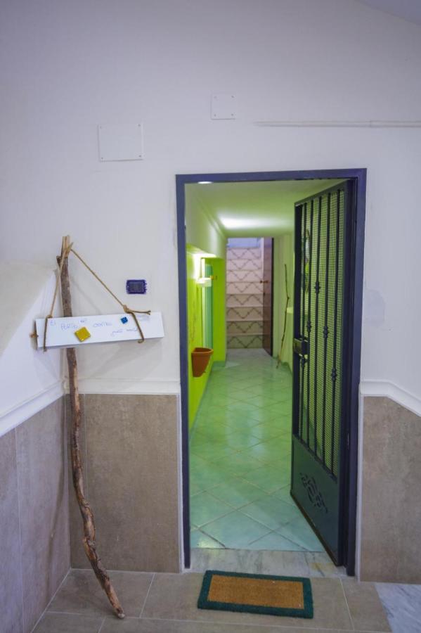 Ti Porto Al Centro Unforgettable Moments Apartment Salerno Exterior photo