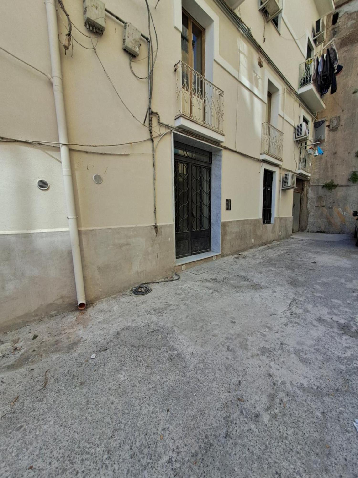 Ti Porto Al Centro Unforgettable Moments Apartment Salerno Exterior photo